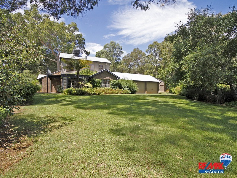 11 Scenic Drive, Wanneroo WA 6065