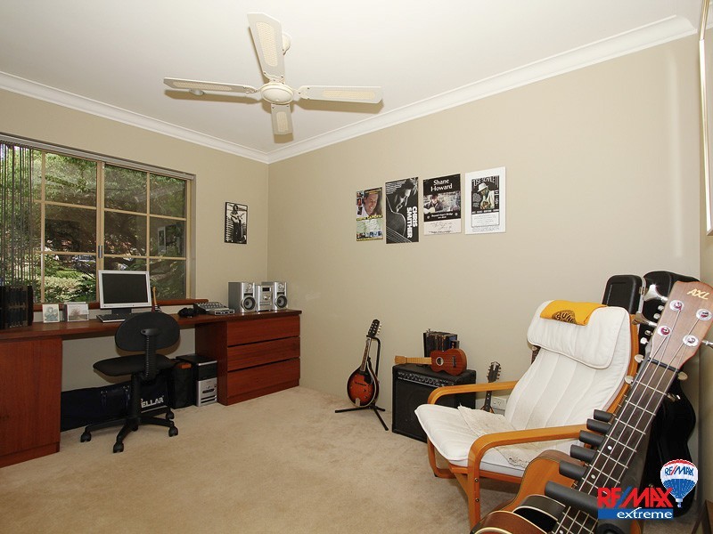 11 Scenic Drive, Wanneroo WA 6065