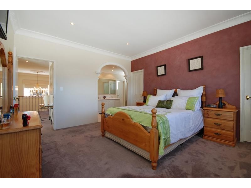 14 Manta Pass, Mindarie WA 6030