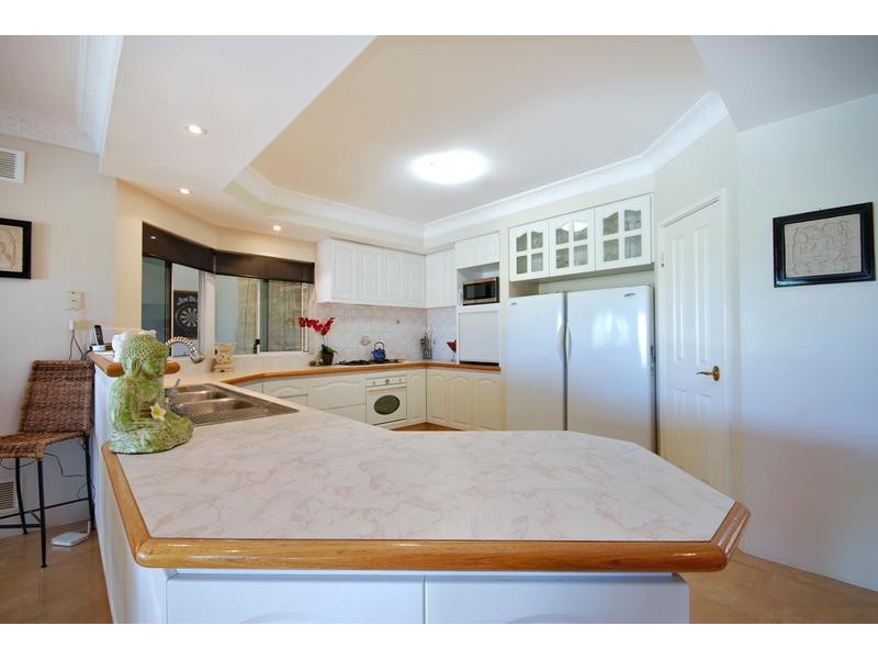 14 Manta Pass, Mindarie WA 6030