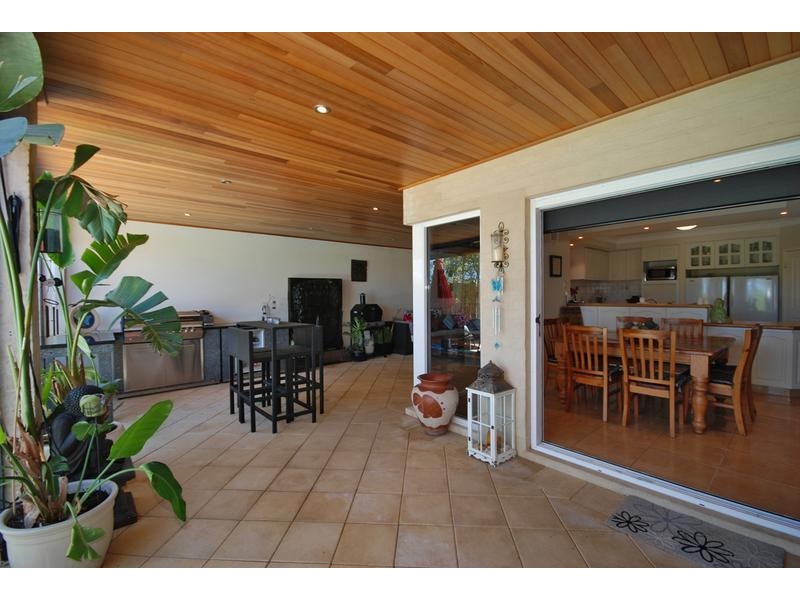 14 Manta Pass, Mindarie WA 6030