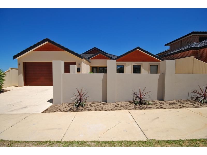 7 Whitehaven Avenue, Burns Beach WA 6028