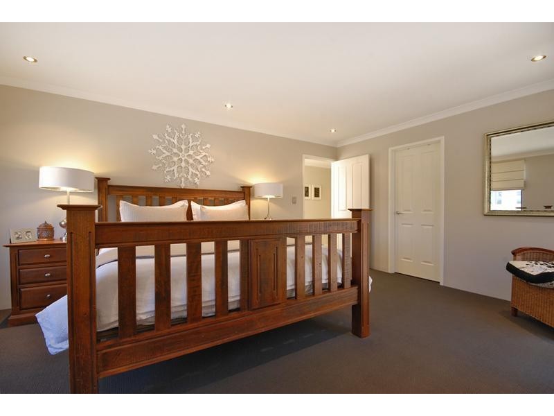 7 Whitehaven Avenue, Burns Beach WA 6028