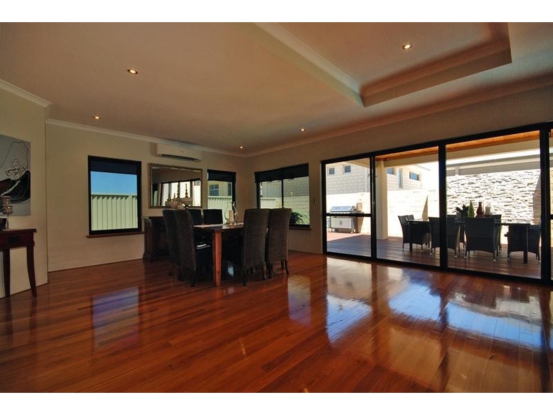 7 Whitehaven Avenue, Burns Beach WA 6028