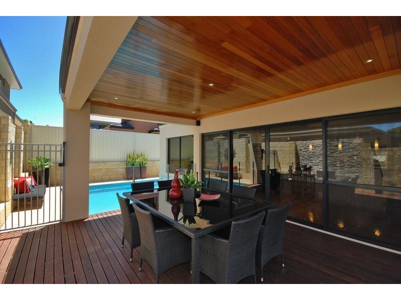 7 Whitehaven Avenue, Burns Beach WA 6028