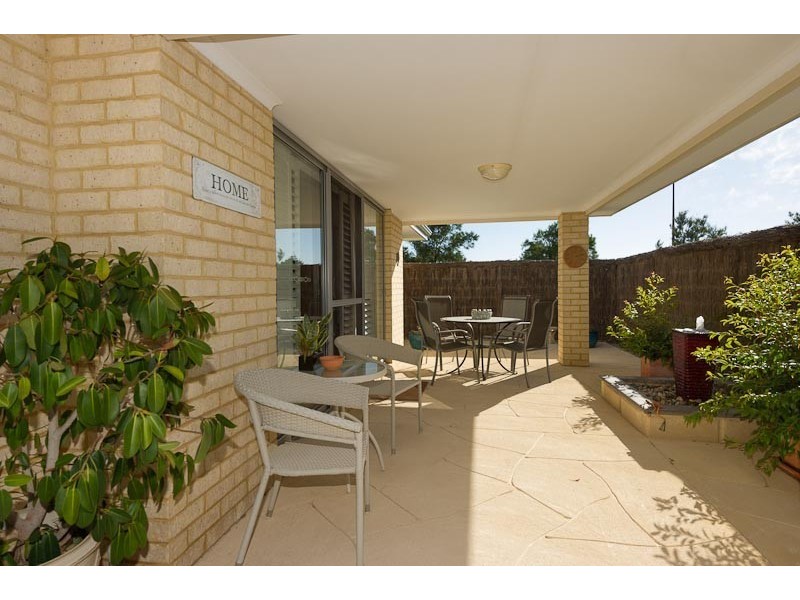 24 Condicote Loop, Butler WA 6036