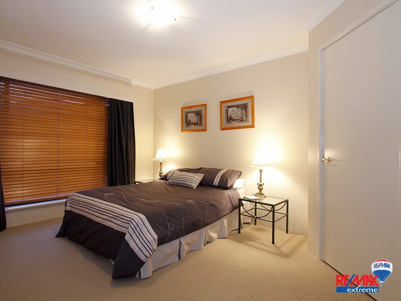 36 Romano Cres, Iluka WA 6028