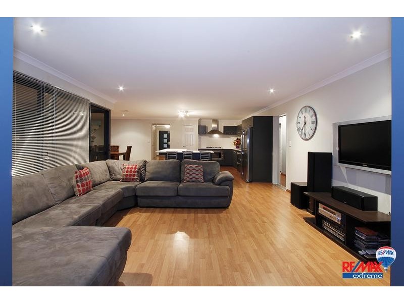 2 Swinford Approach, Butler WA 6036