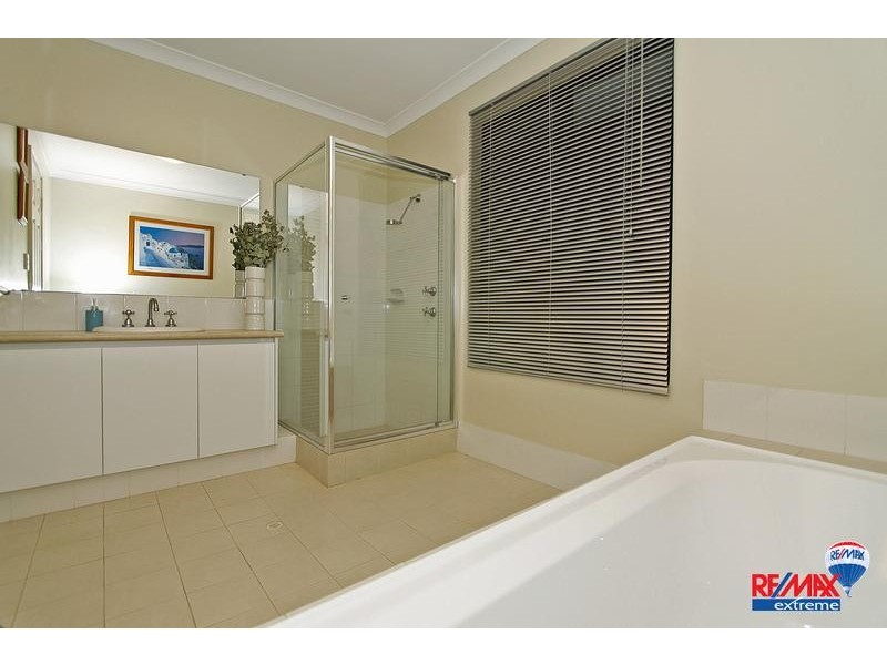 2 Swinford Approach, Butler WA 6036