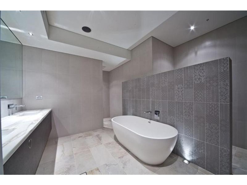 21 Romano Crescent, Iluka WA 6028