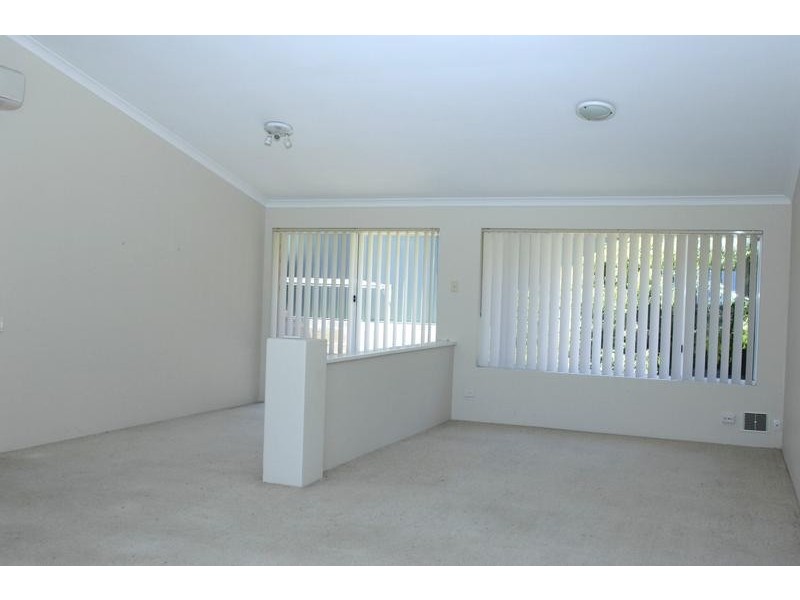 43 Kinglassie Circle, Kinross WA 6028