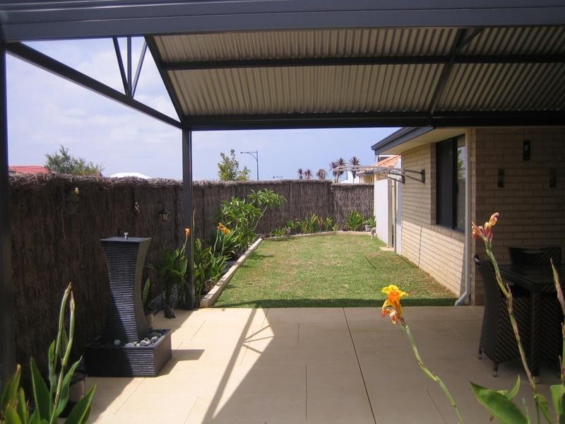 50 Benenden Avenue, Butler WA 6036