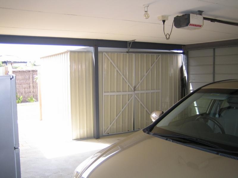 50 Benenden Avenue, Butler WA 6036