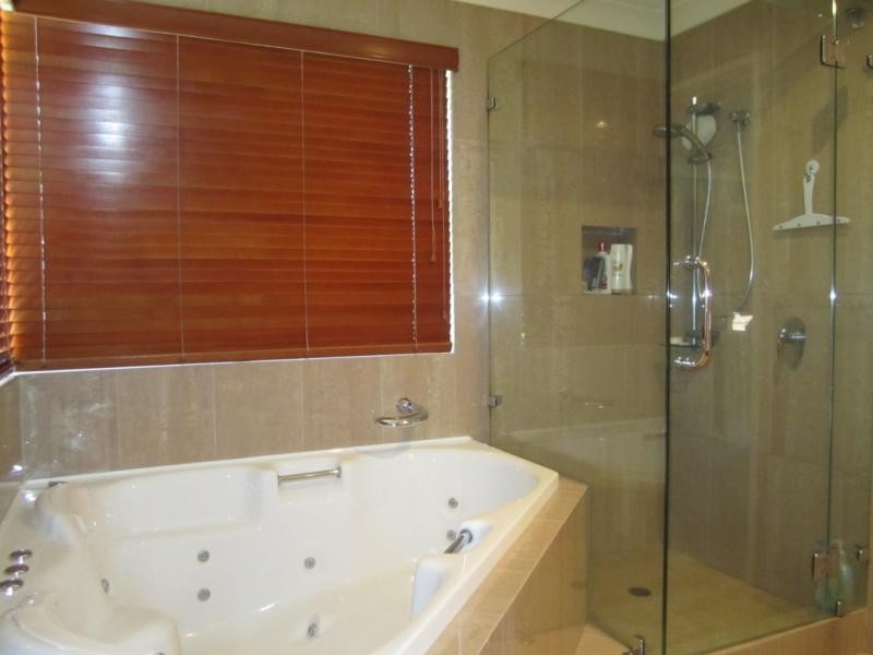 100 Flinders Avenue, Hillarys WA 6025