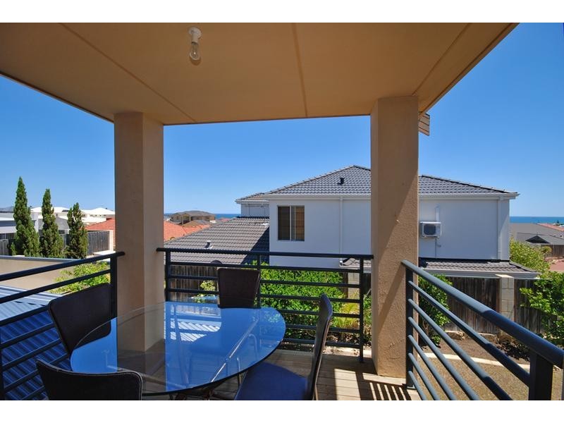 19 Bantry Bend, Mindarie WA 6030