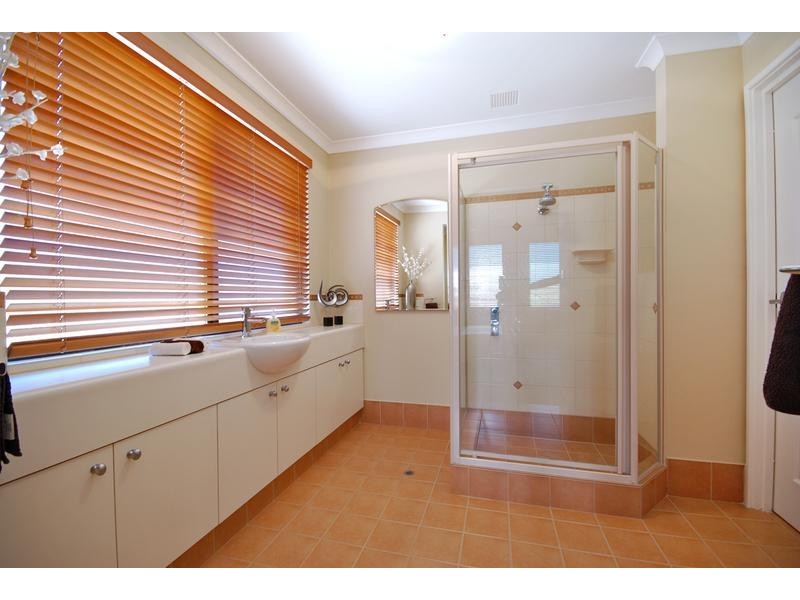 19 Bantry Bend, Mindarie WA 6030