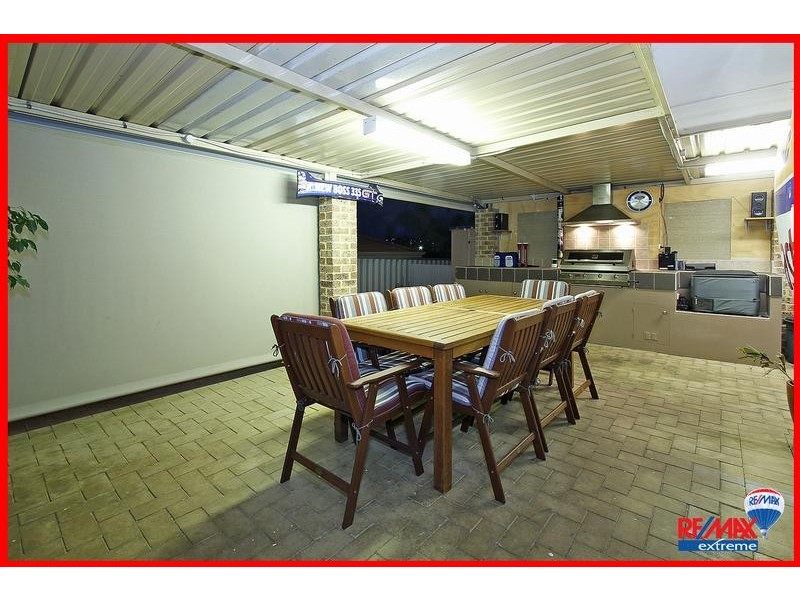 2 Tenby Close, Merriwa WA 6030