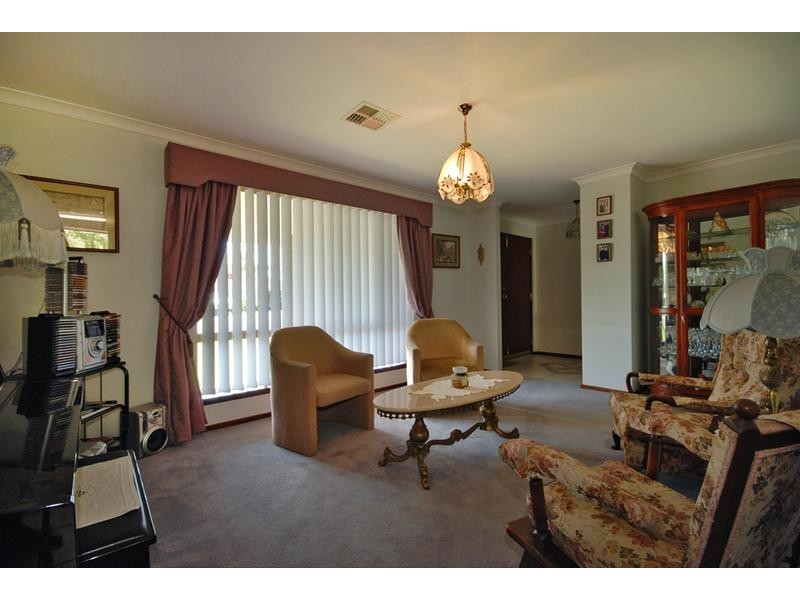 33 San Rosa Road, Wanneroo WA 6065