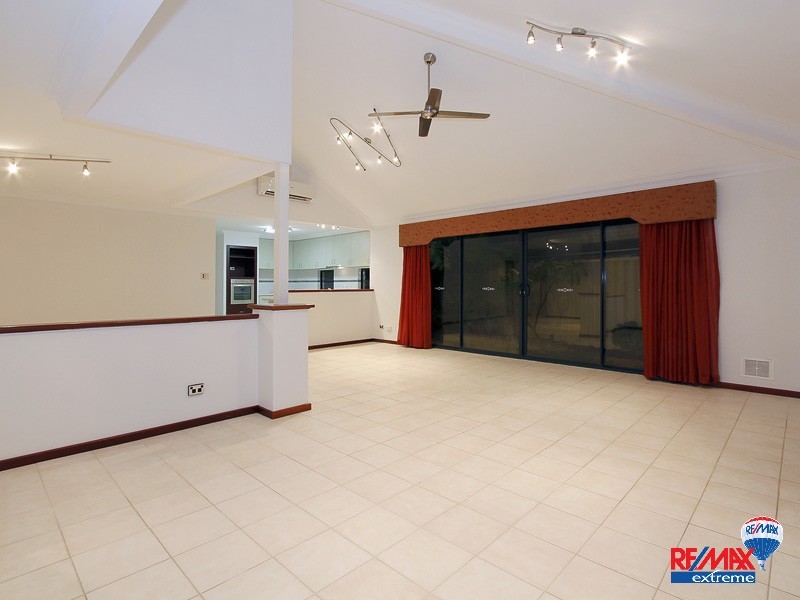 82 Benenden Avenue, Butler WA 6036