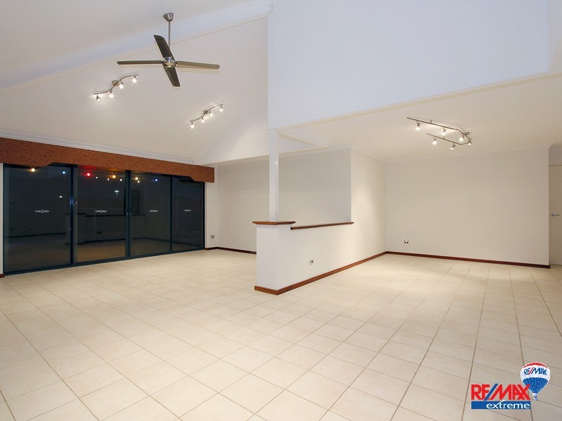 82 Benenden Avenue, Butler WA 6036