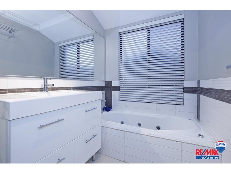 25 Wadhurst Road, Butler WA 6036