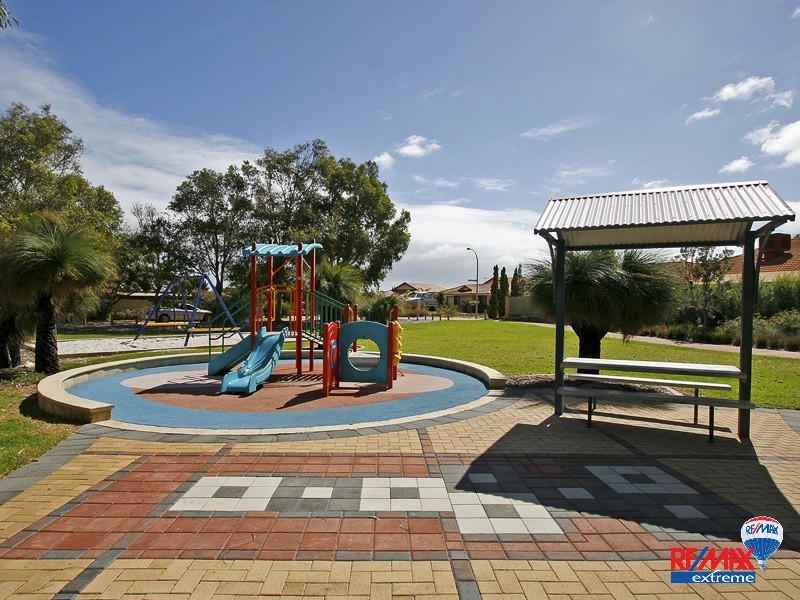 22 Paragon Rise, Currambine WA 6028