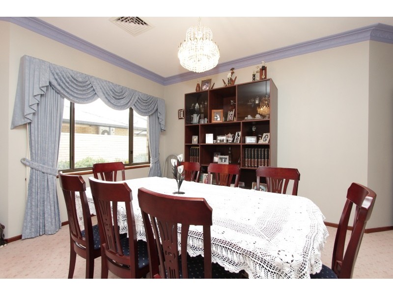 81 Flinders Avenue, Hillarys WA 6025