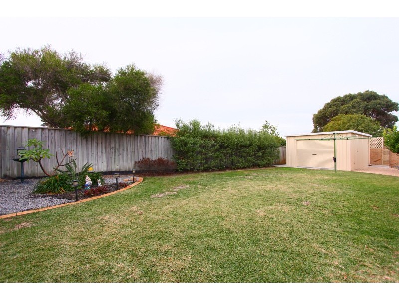 81 Flinders Avenue, Hillarys WA 6025