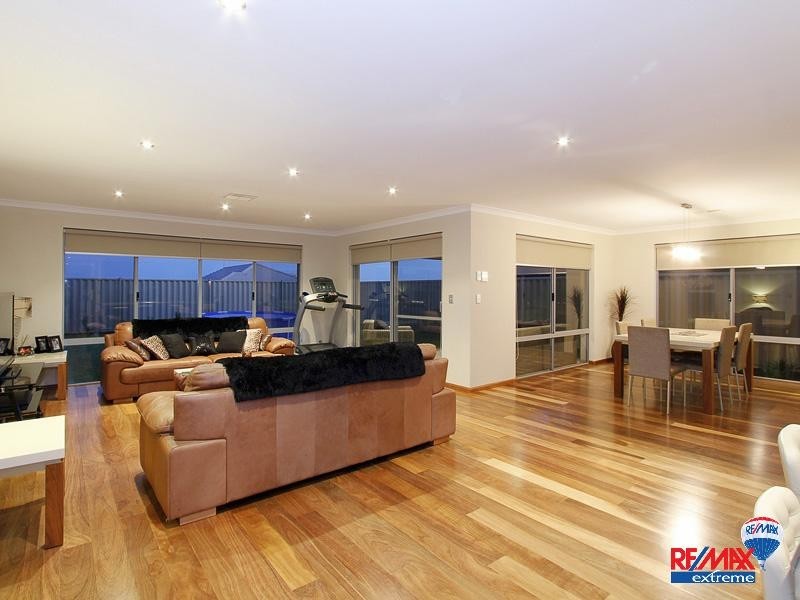 136 Benenden Avenue, Butler WA 6036