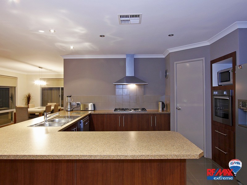 136 Benenden Avenue, Butler WA 6036