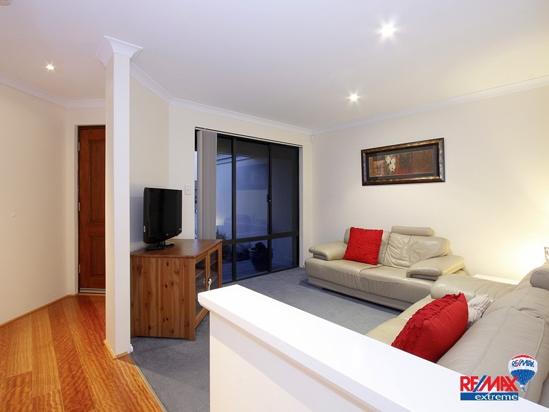 91 Camborne Parkway, Butler WA 6036