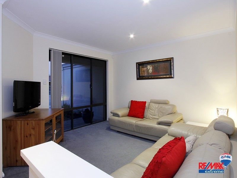 91 Camborne Parkway, Butler WA 6036