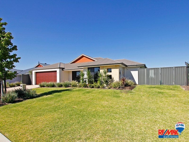 2 Daplin Way, Aveley WA 6069