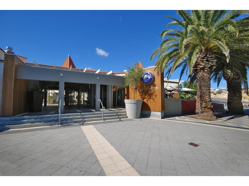 27 Mariners View, Mindarie WA 6030