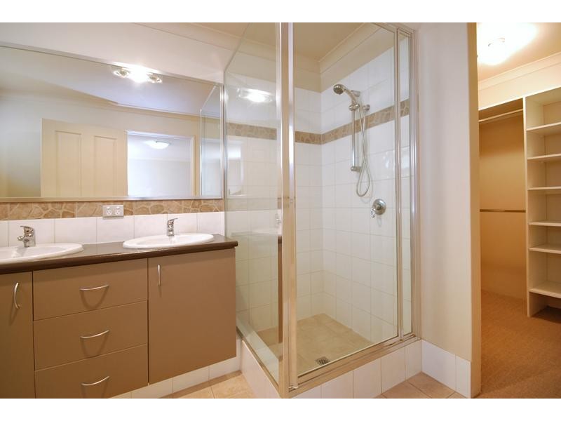 164 St Stephens Crescent, Tapping WA 6065