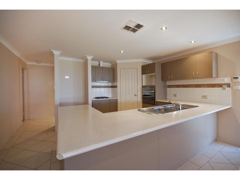 164 St Stephens Crescent, Tapping WA 6065