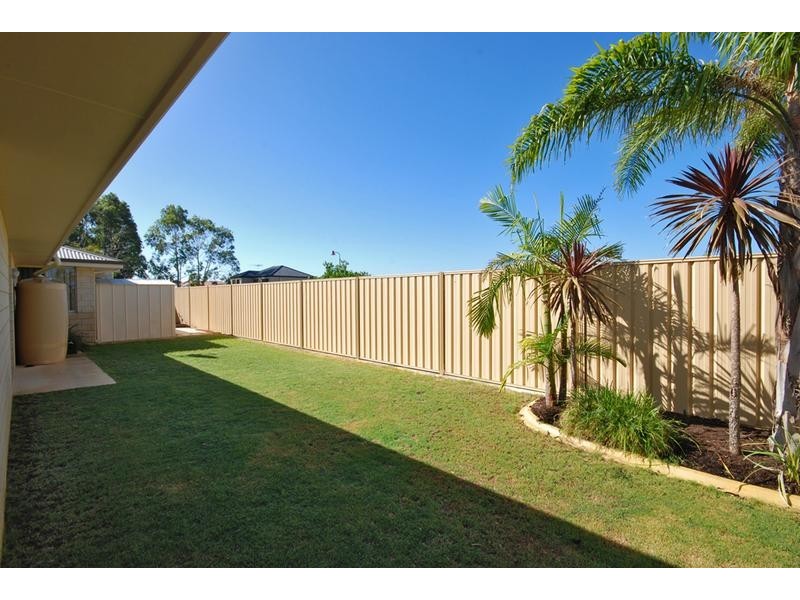 164 St Stephens Crescent, Tapping WA 6065
