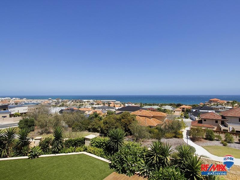 50 Lighthouse Parade, Mindarie WA 6030