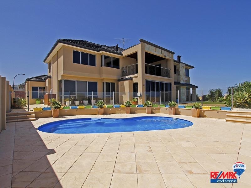 50 Lighthouse Parade, Mindarie WA 6030