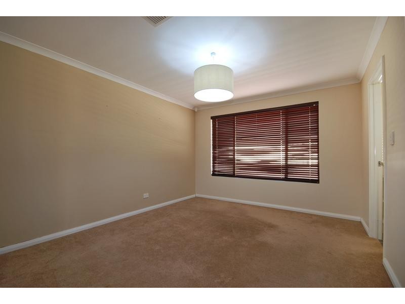 2 Galileo Avenue, Tapping WA 6065