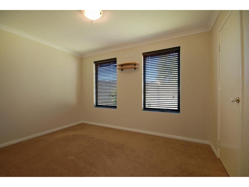 2 Galileo Avenue, Tapping WA 6065