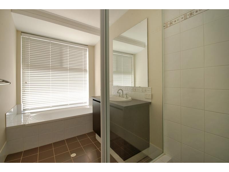 2 Galileo Avenue, Tapping WA 6065