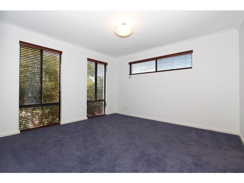 6 Vulcan Place, Quinns Rocks WA 6030