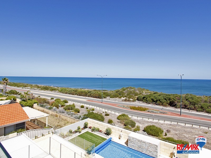 10 Mabena Place, Ocean Reef WA 6027