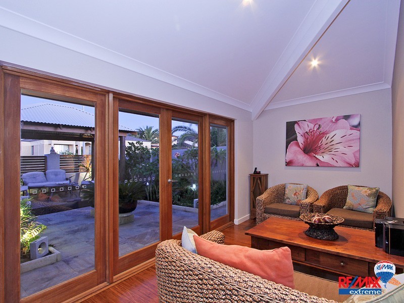 10 Mabena Place, Ocean Reef WA 6027