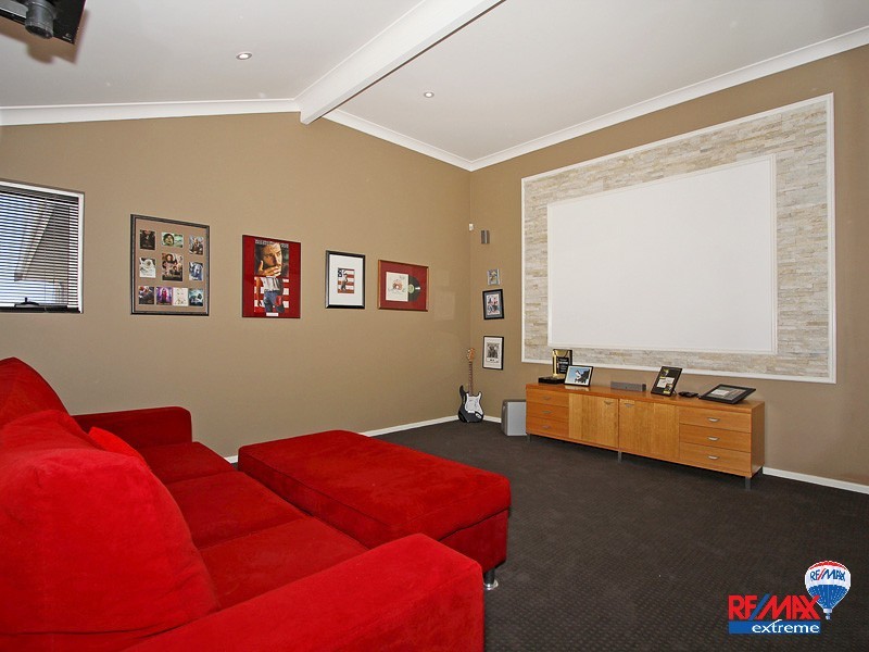 10 Mabena Place, Ocean Reef WA 6027