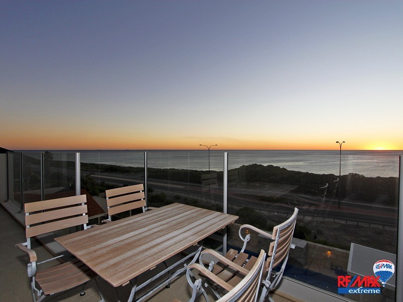 10 Mabena Place, Ocean Reef WA 6027