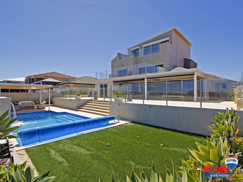 10 Mabena Place, Ocean Reef WA 6027