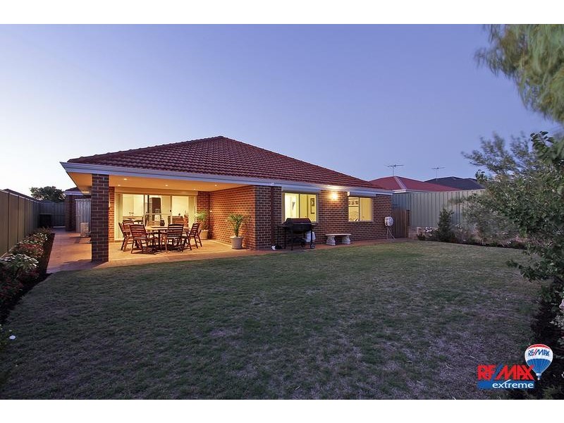 25 Grand Paradiso Parade, Merriwa WA 6030