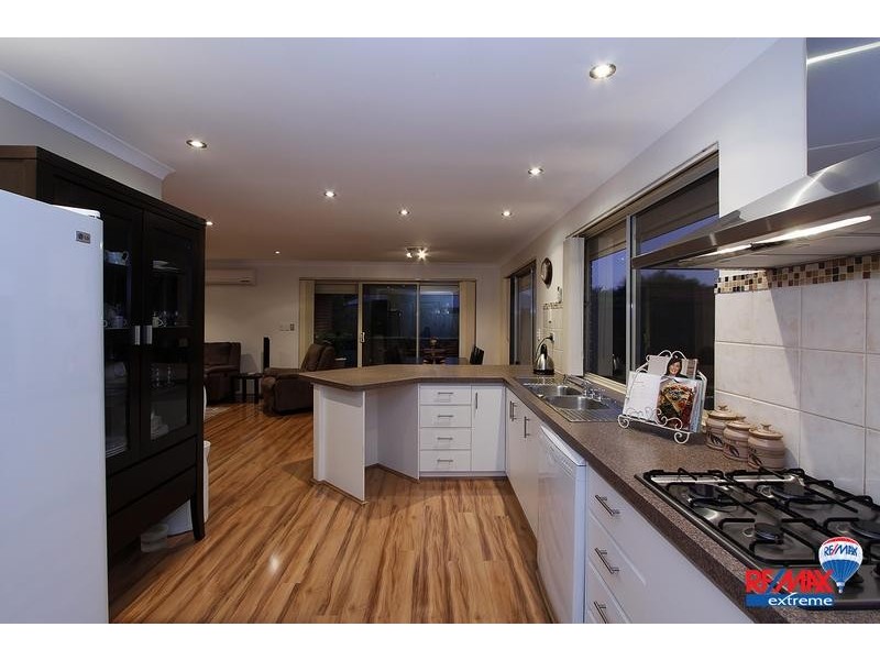 25 Grand Paradiso Parade, Merriwa WA 6030